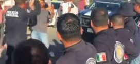 Continúa Protesta de Habitantes cercanos a Playa Cocinas, en Punta de Mita, por Venta Irregular de Terrenos