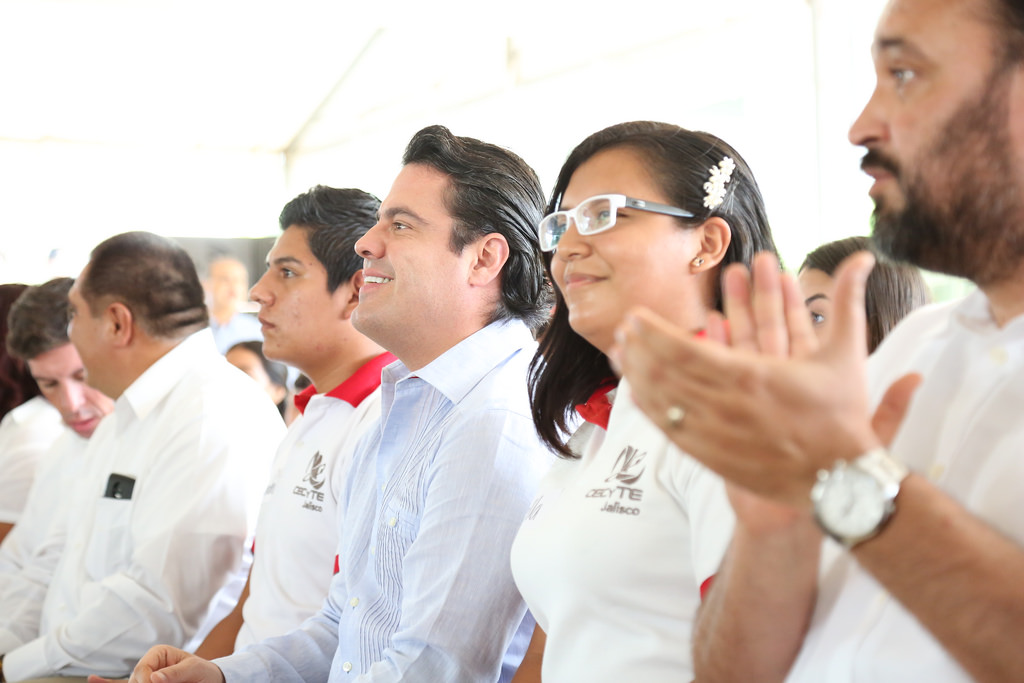 35391428756_b496f75744_b