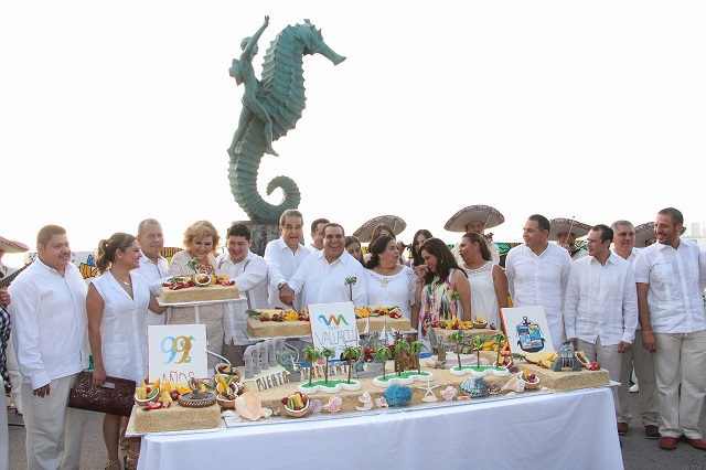 Aniversario-Puerto Vallarta (1)