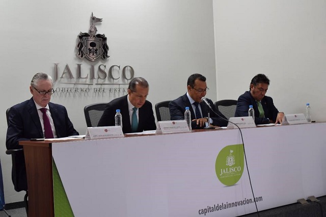 21244675_10155708812759283_672420511_n