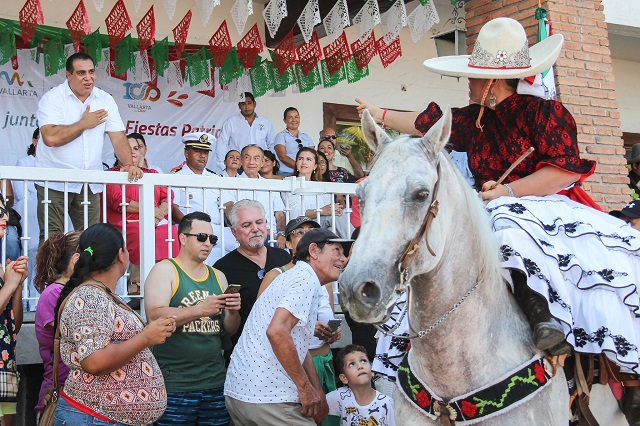 -Desfile Día del Charro (3)