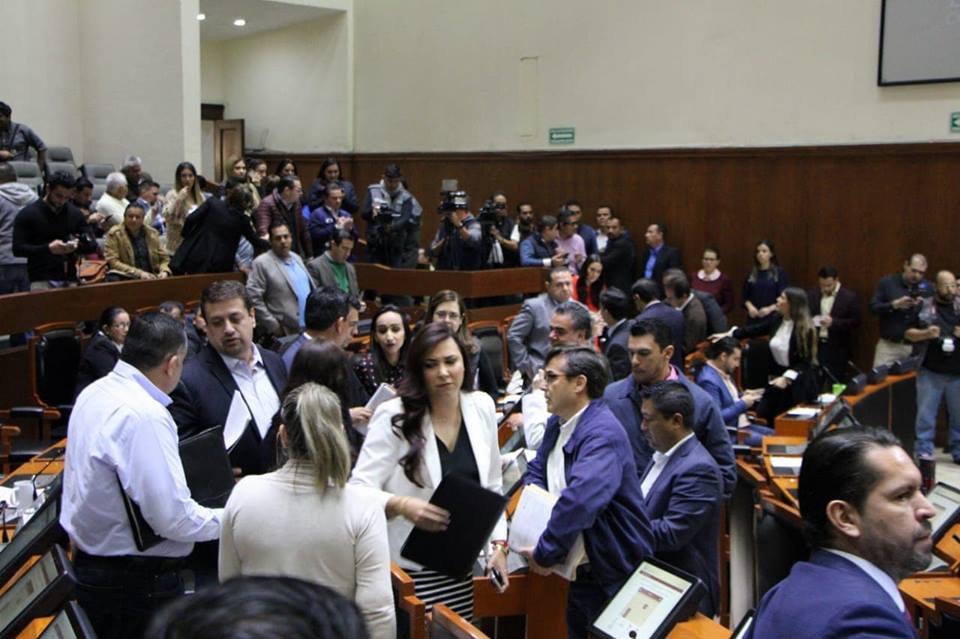 51225988_1953070221666254_5646676079092432896_n