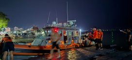 Secretaría de Marina rescata a tres personas extraviadas en Playa de Bucerías